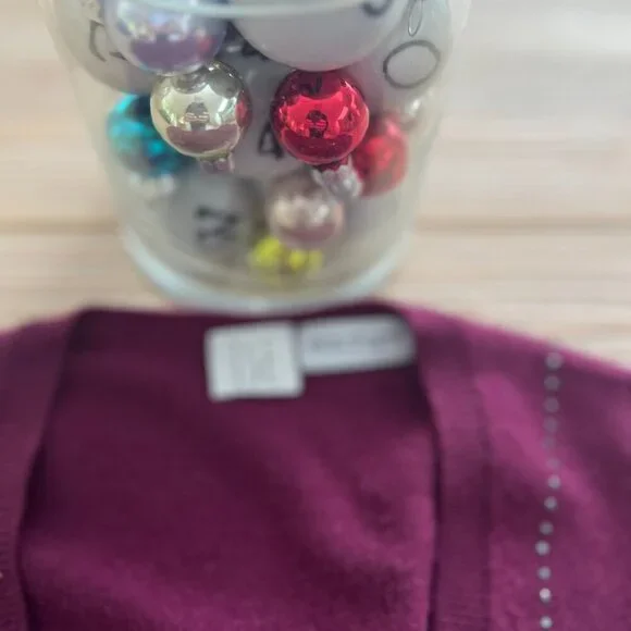 TSE Burgundy Cashmere Cardigan with Stud Detailing – Size Small - Picture 8 of 8